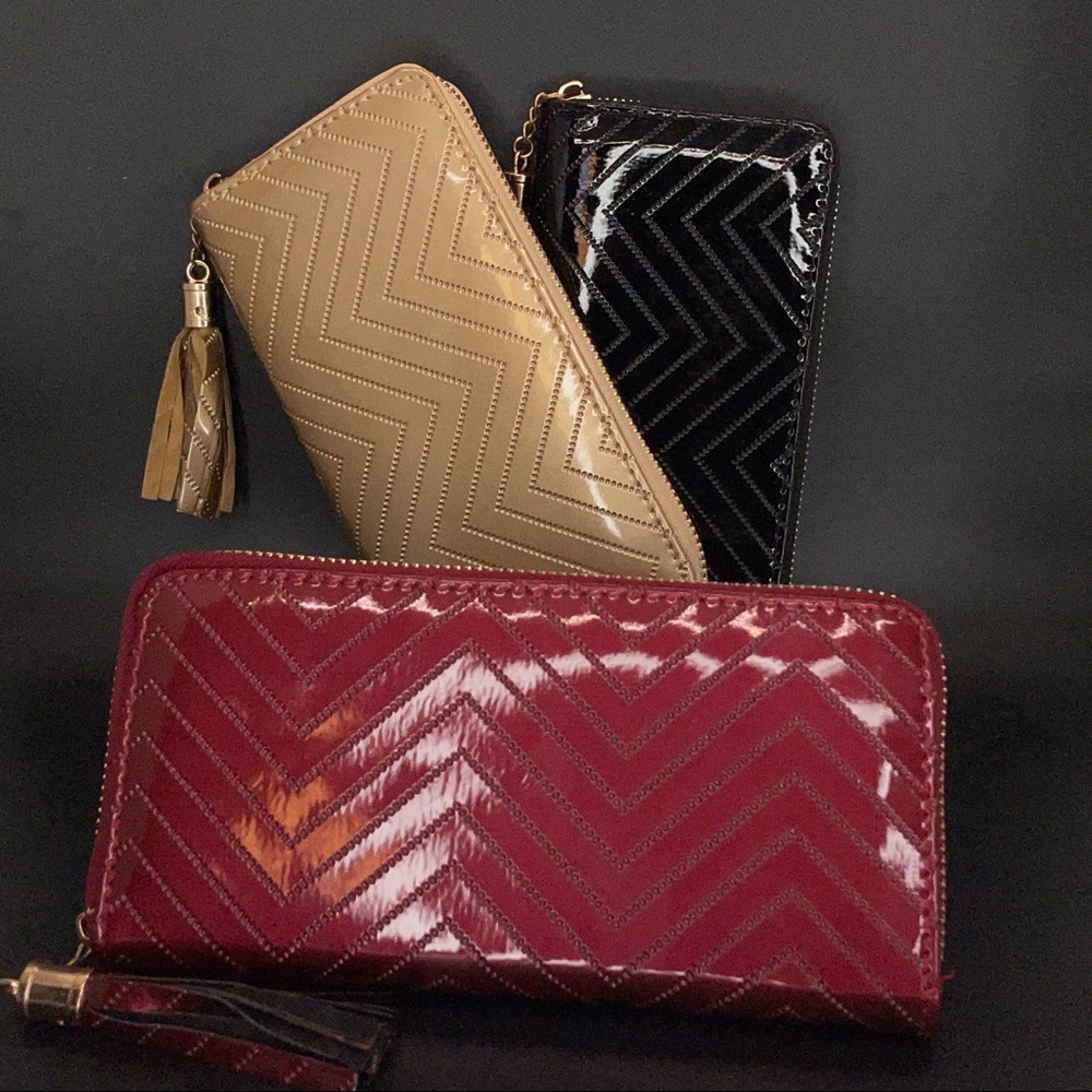 Wallets. Design wallets.